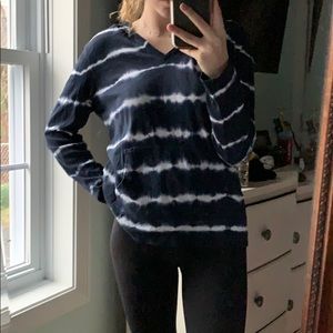 NWOT Chaps Tie Dye Patterned Hooded Top